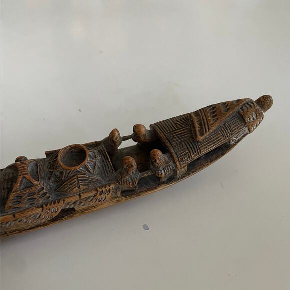 Pair of Antique Chinese Bamboo Hand Carved Fishing Boats/Incense Holders - Picture 5 of 13